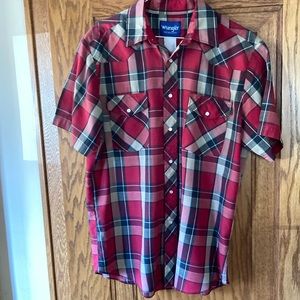 Vintage, Wrangler, western plaid shirt, size large. Red, black, tan. Pearl snaps
